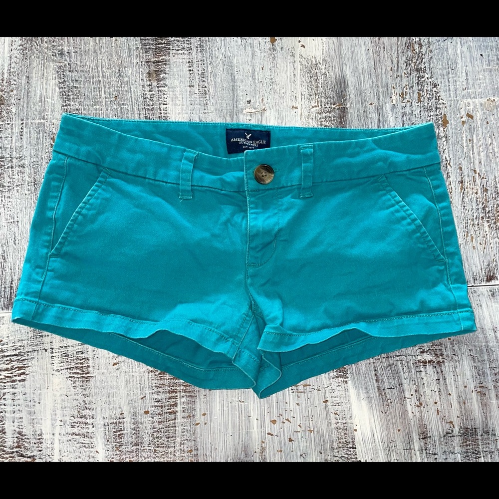 American Eagle shorty shorts size 4